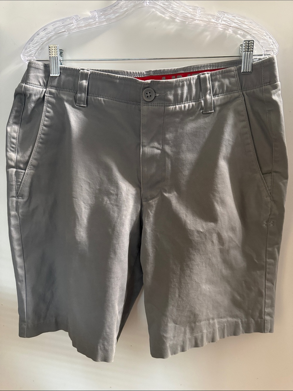 Under Armour Men's Gray Flat-Front Performance Shorts